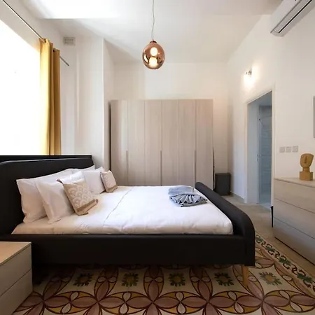 度假居 Traditional 2 Bedroom House With Yard Ssch1-1 Saint Julian's
