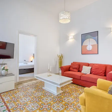 Traditional 2 Bedroom House With Yard Ssch1-1 * San Ġiljan