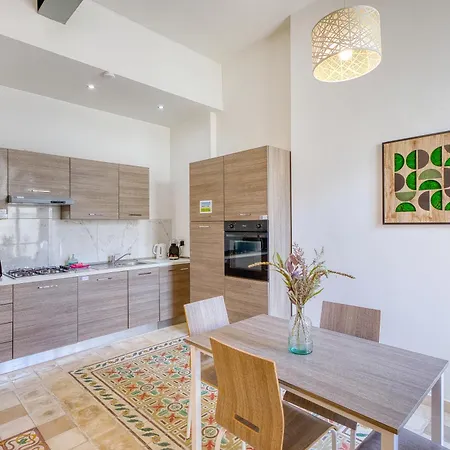 Tatil Evi Traditional 2 Bedroom House With Yard Ssch1-1